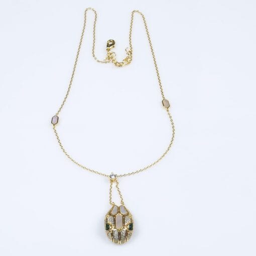 Collier Serpent SN16260G40 – Élégance et Mystère