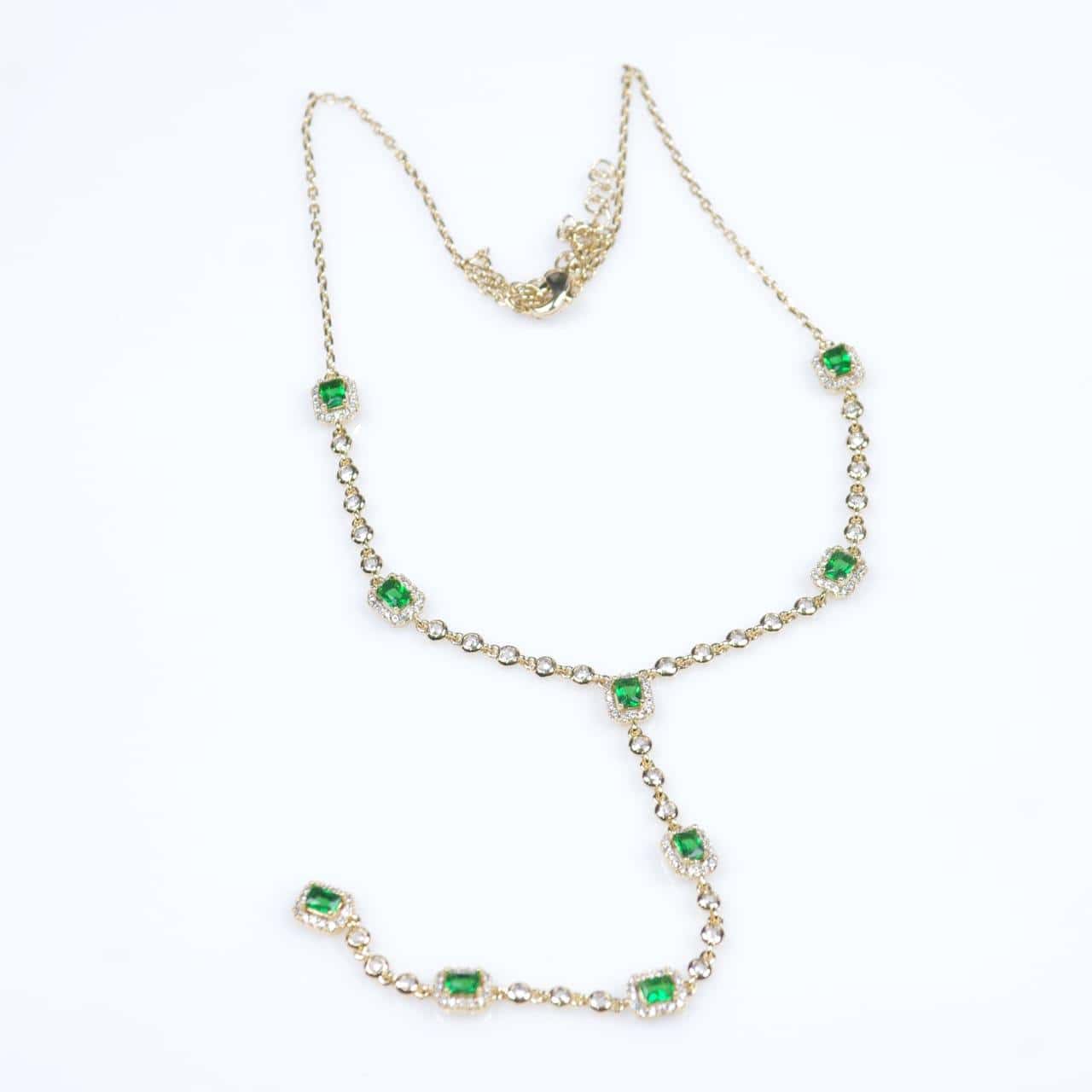 Collier Bracelet Vert SN16145G50 – Élégance et Polyvalence