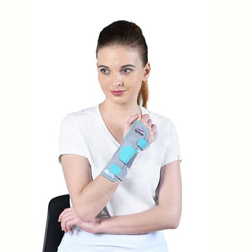 TYNOR attelle poignet élastique E-43